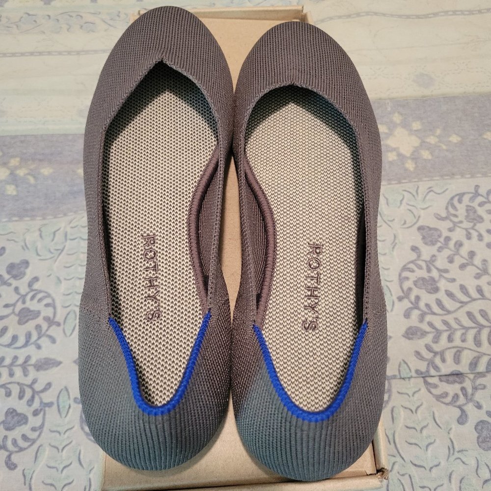 Rothy's Flats in Pebble Grey, Size 8, EUC